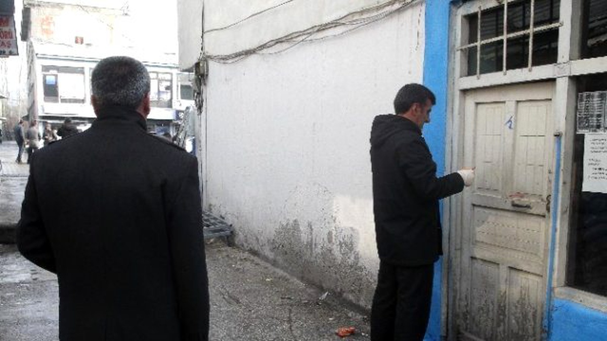 Varto Belediyesi\'nden Numaralandırma Çalışması