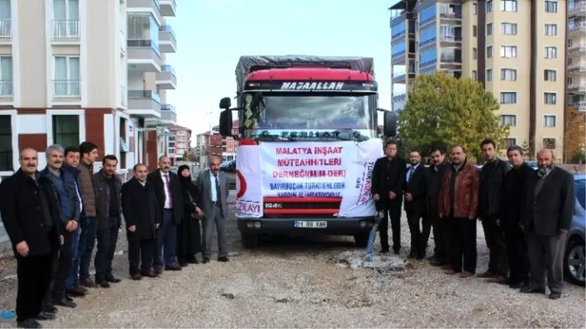 Bayır Bucak Türkmenlerine 1 Kamyon Gıda Malzemesi Gönderildi