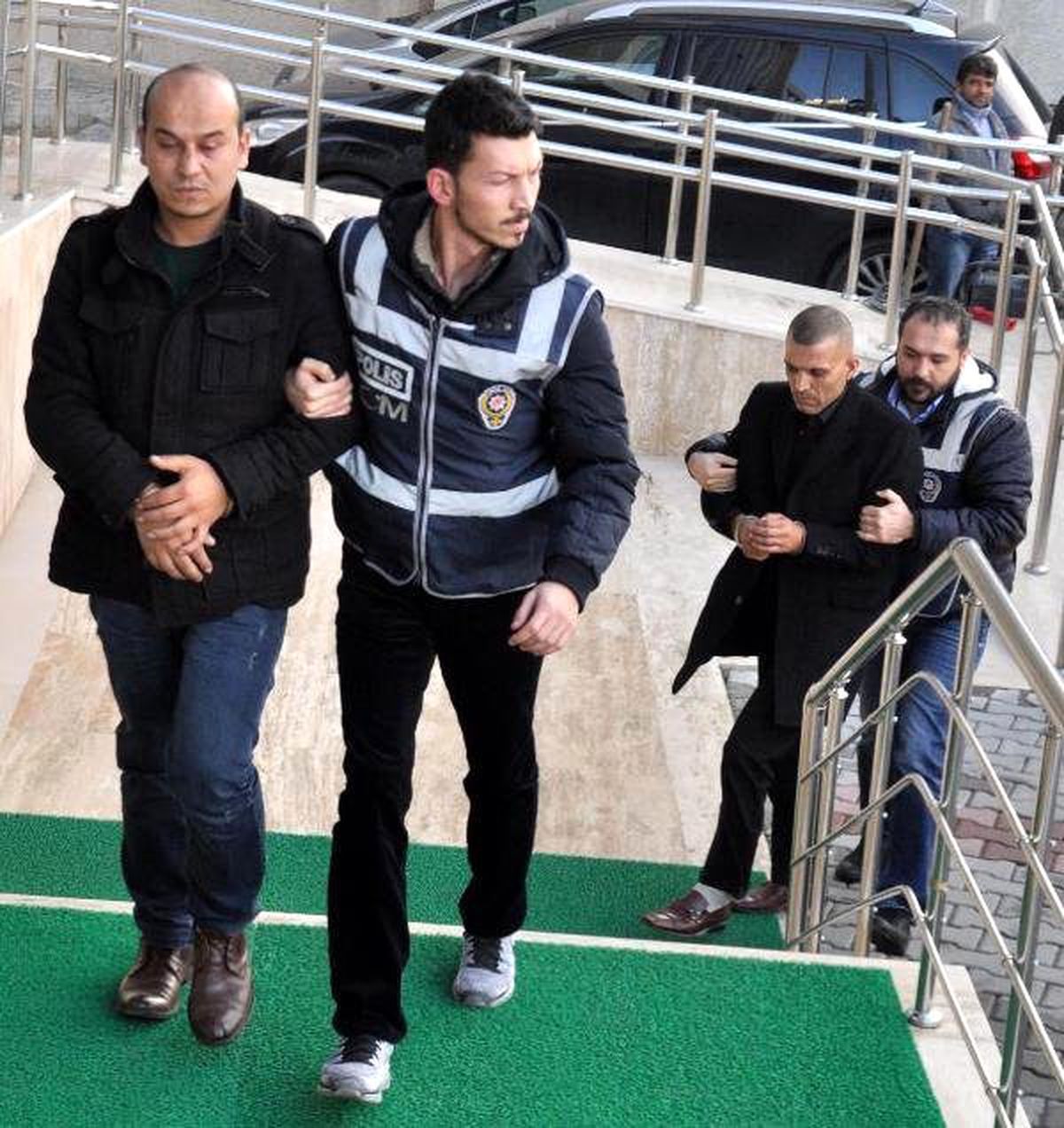 Bebek Bezinde 700 Ecstasy Hap Ele Geçirildi