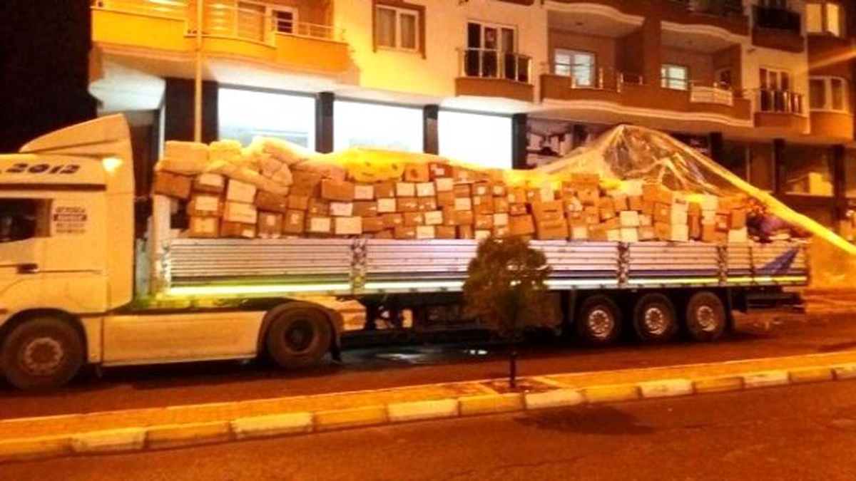 Bor Ülkü Ocaklarından Türkmenlere Yardım Tır\'ı