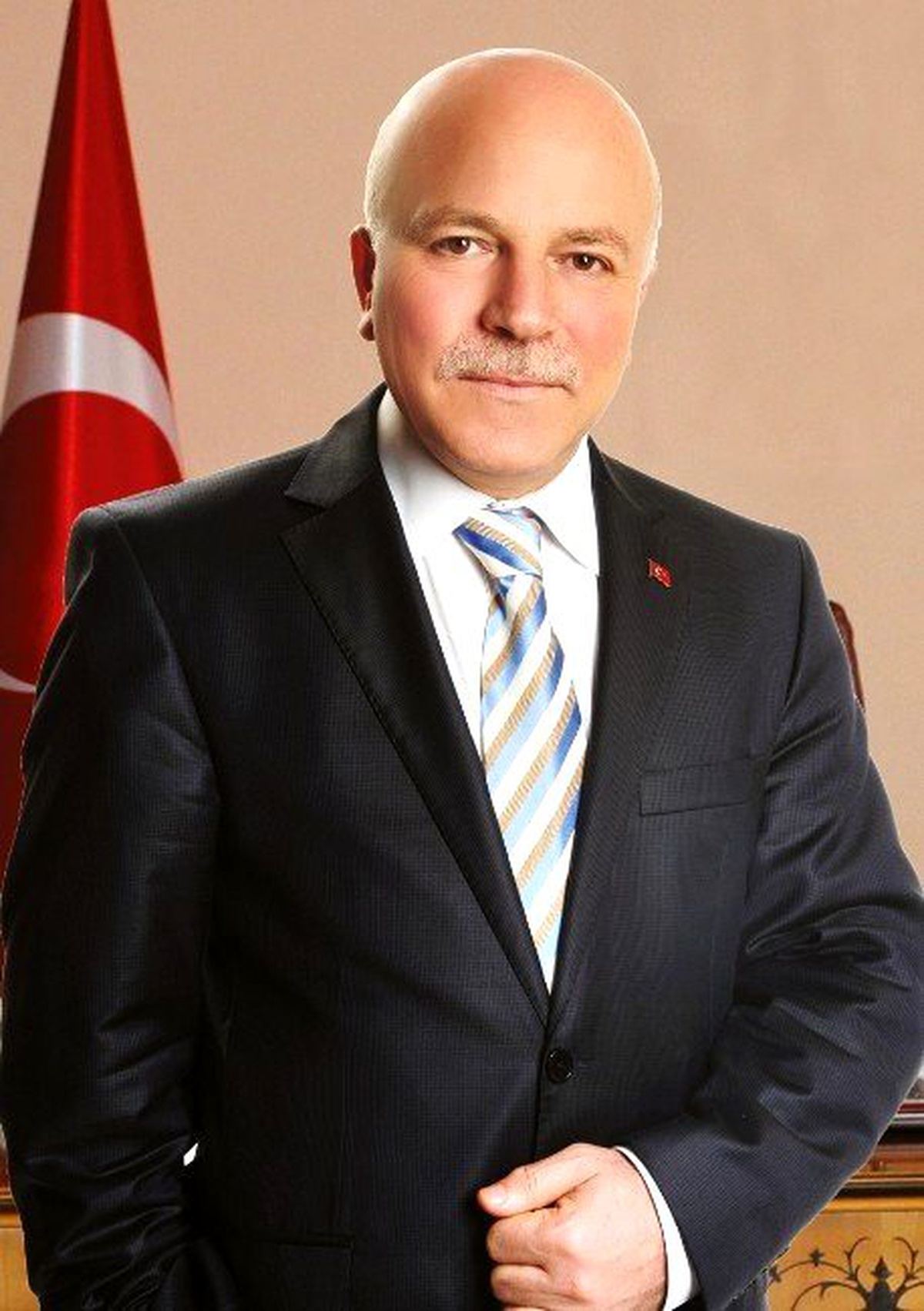 Büyükşehir\'den Bayırbucak Türkmenlerine Yardım Kampanyası