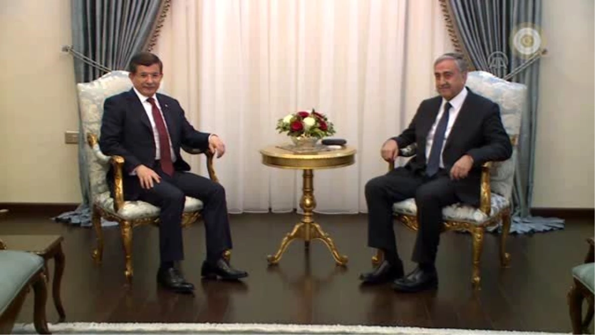 Davutoğlu, KKTC Cumhurbaşkanı Akıncı ile Görüştü