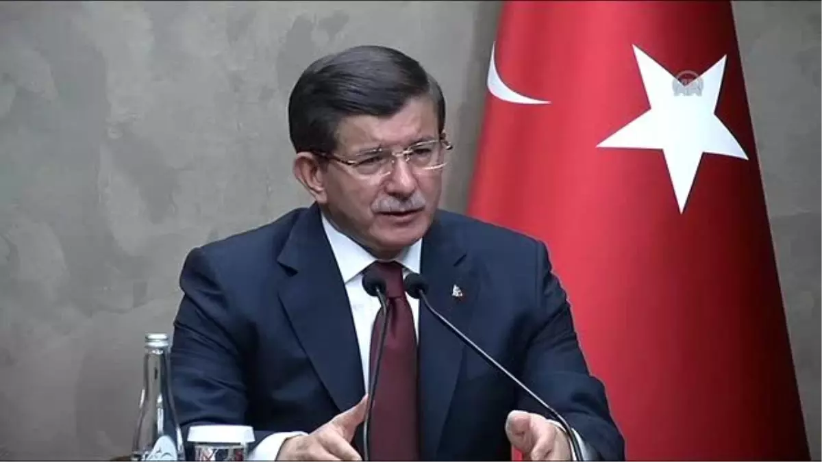 Davutoğlu: "Türkiye Deaş\'ten Petrol Alıyormuş Gibi Asılsız İthamlarla Türk Hava Sahası İhlalini...