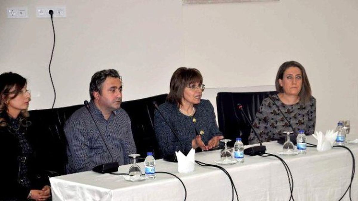 Giresun\'da "Hiv ve Aıds Hastalığı" Bilgilendirme Toplantısı