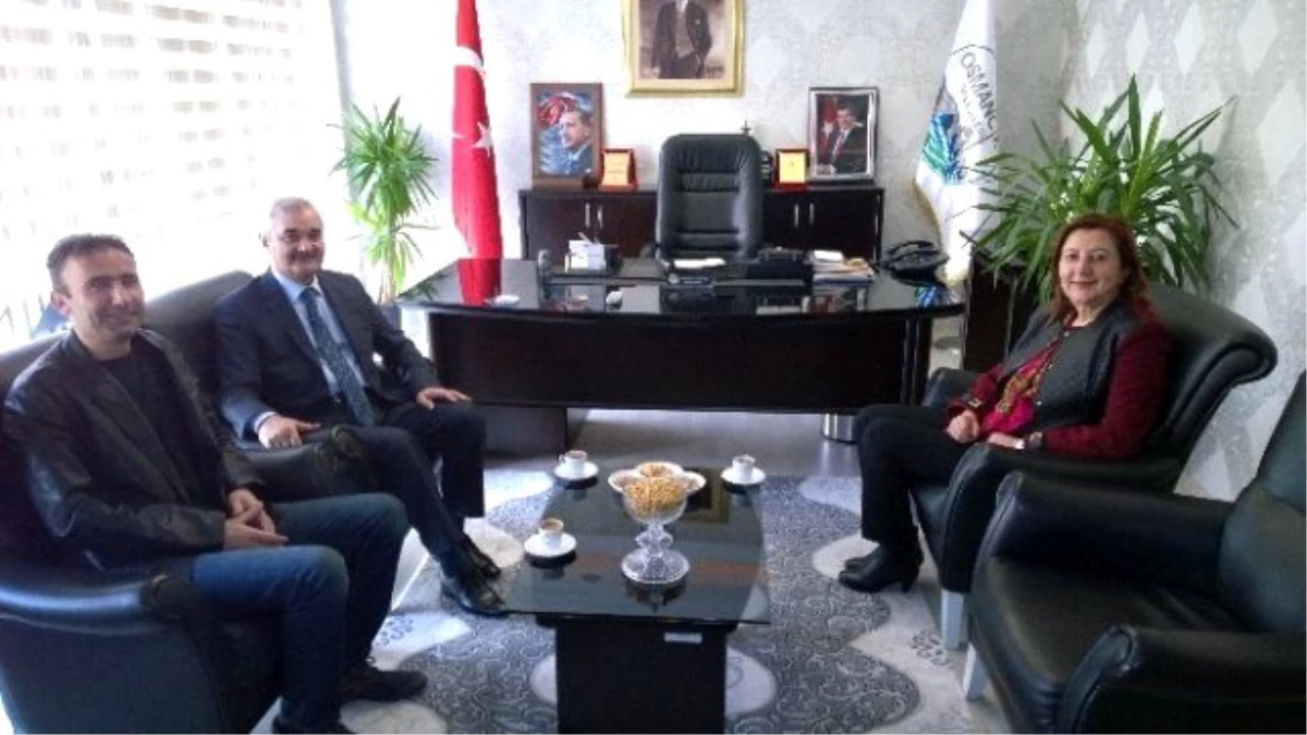 Gümüşhacıköy Belediye Başkanından Başkan Karataş\'a Ziyaret