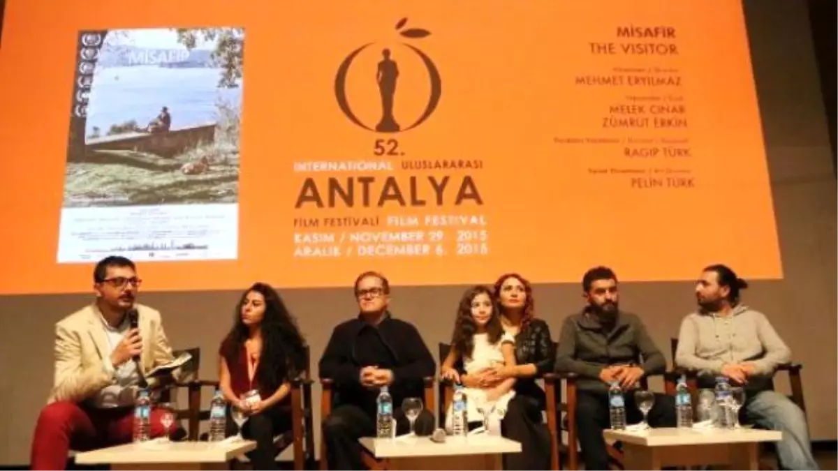 Misafir\' Antalya Film Festivali\'nde Gala Yaptı