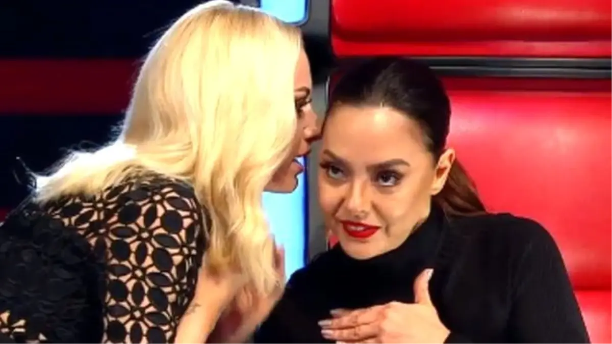 Murat Boz ve Ebru Gündeş, Hande Özen İçin Savaştı: \'Hem Ünlüyüm Hem Gönüllüyüm!\'