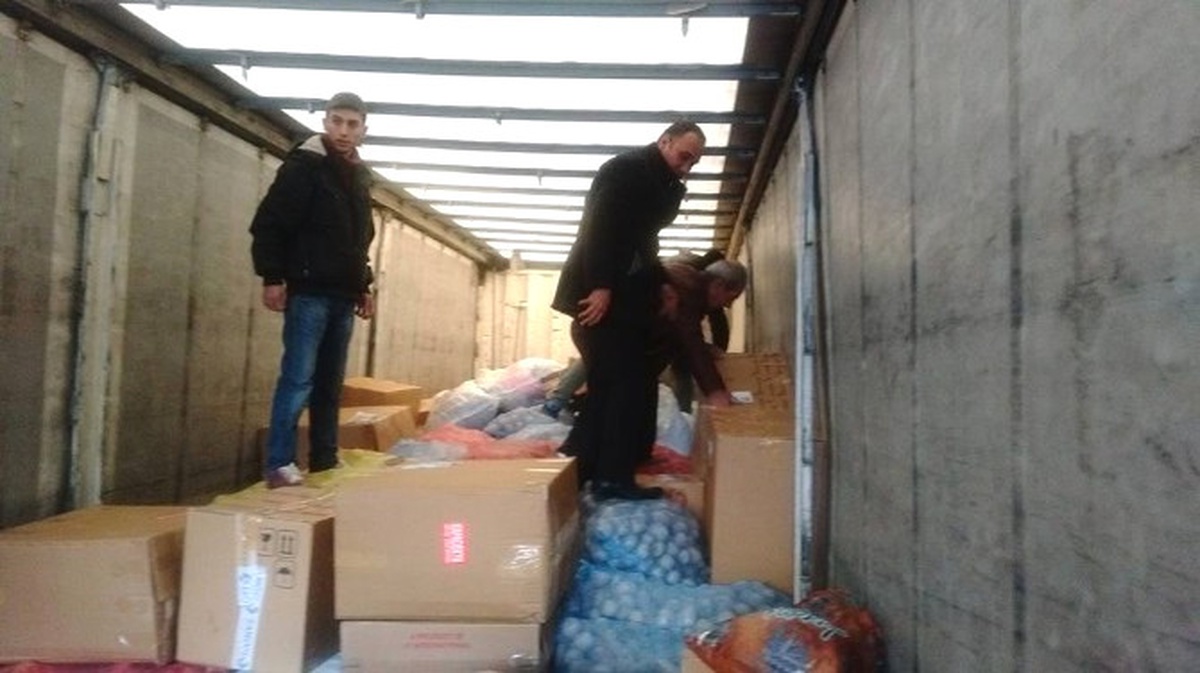 Ülkü Ocakları\'ndan Bayır Bucak Türkmenlerine 1 Tır Yardım Gönderildi