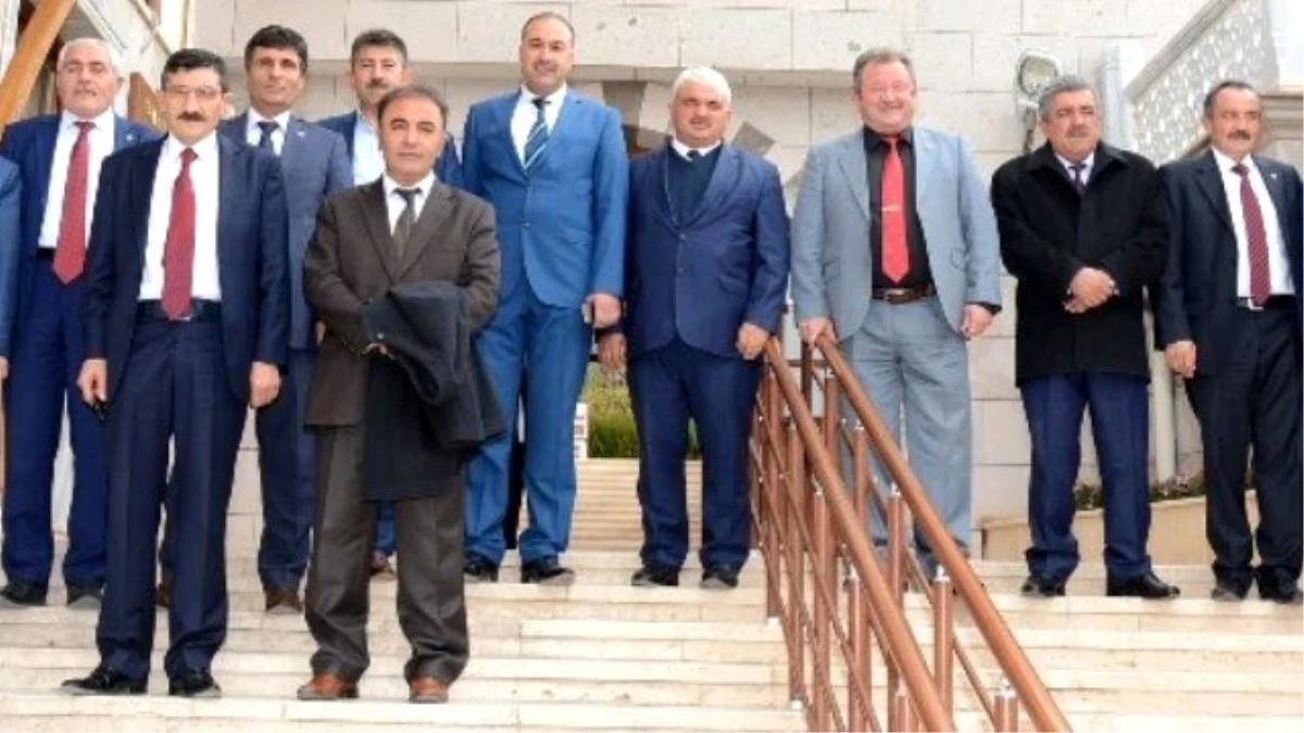 Aksaray\'daki Belediye Başkanları TBMM\'ye Gitti