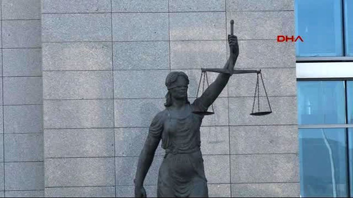 Anadolu Adalet Sarayı\'nın Tuvaletinde Silah Bulundu