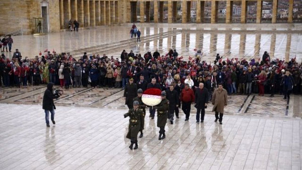 Engelliler Gününde Anıtkabir\'de Buluştular