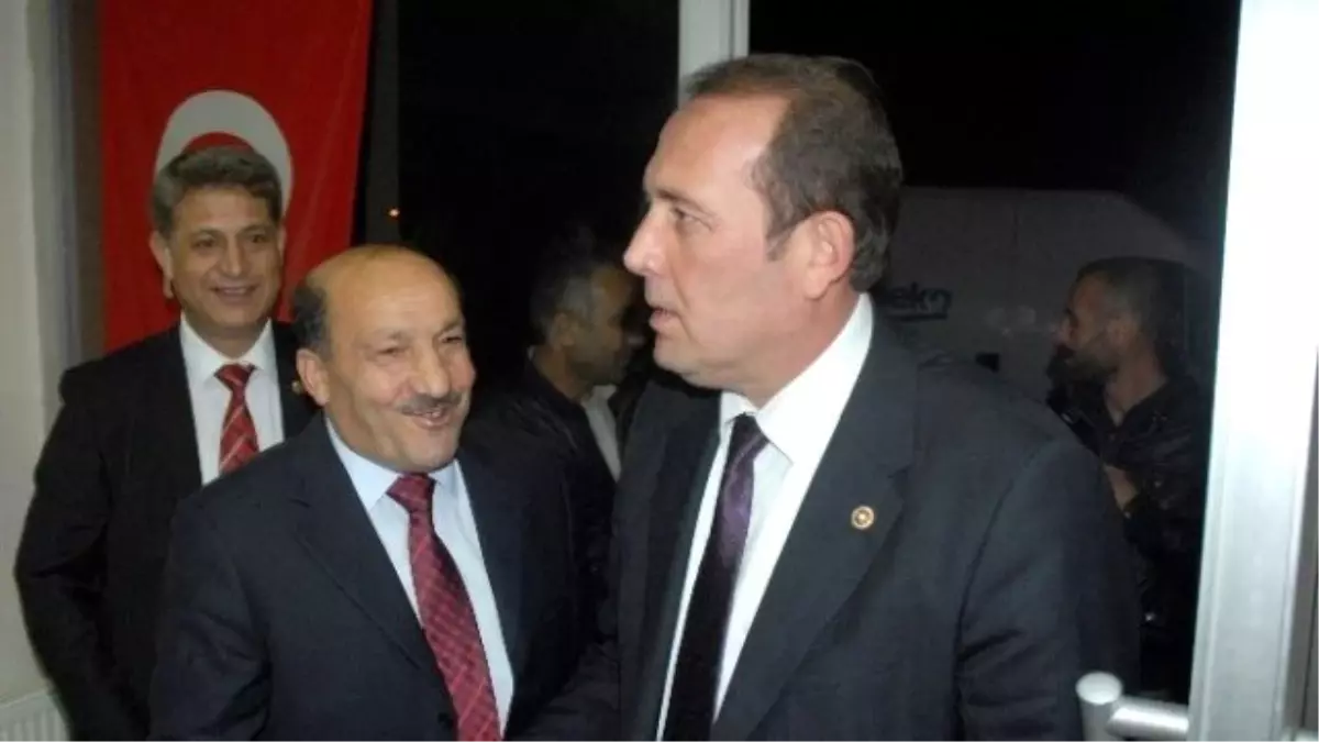 Harun Karacan\'dan Es Ağrılılar Derneği\'ne Ziyaret