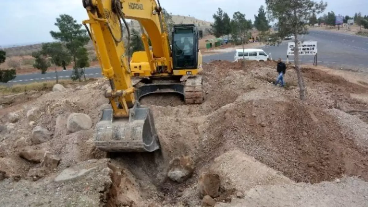 Kazaya Sebebiyet Veren Tepe Kaldırılıyor