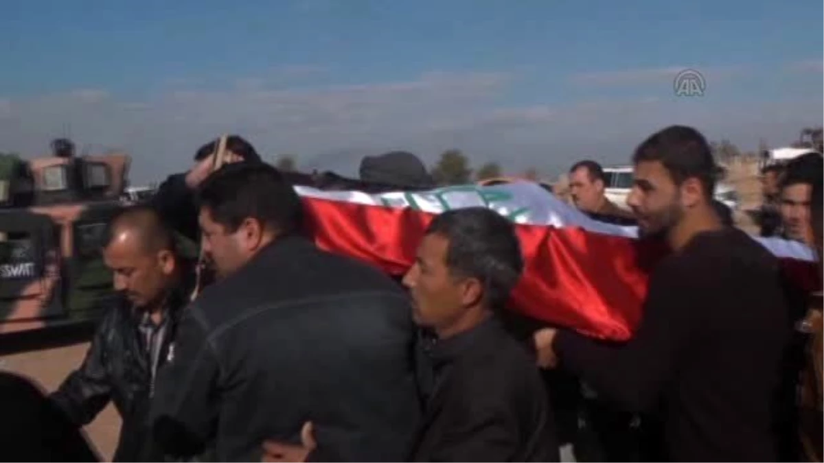 Kerkük\'te Öldürülen Arap Meclis Üyesi Cubburi ve Eşinin Cenazesi