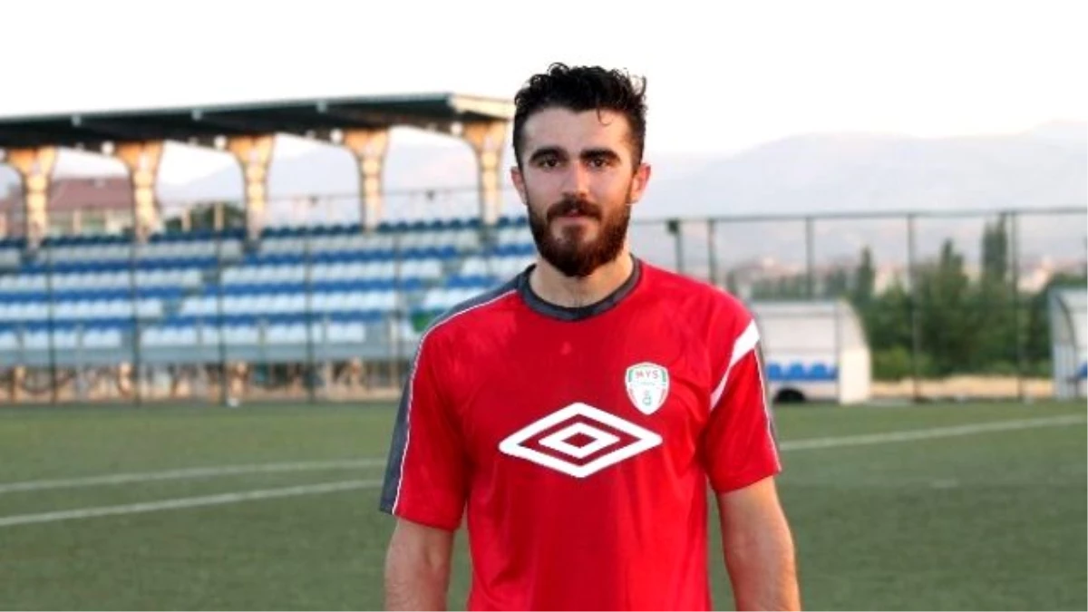 Malatya Yeşilyurtspor\'un Forvet Oyuncusu Turgut, Sezonu Kapattı