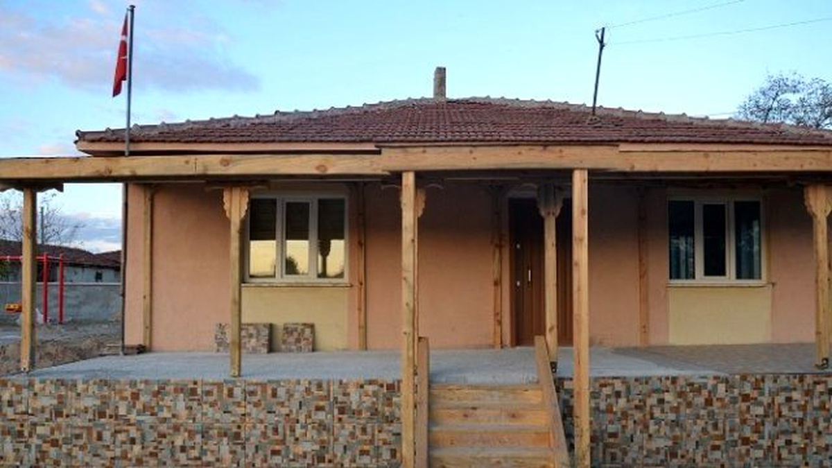 Seyitgazi Belediyesi\'nin Muhtarlıklarda Bakım-onarım Çalışmaları