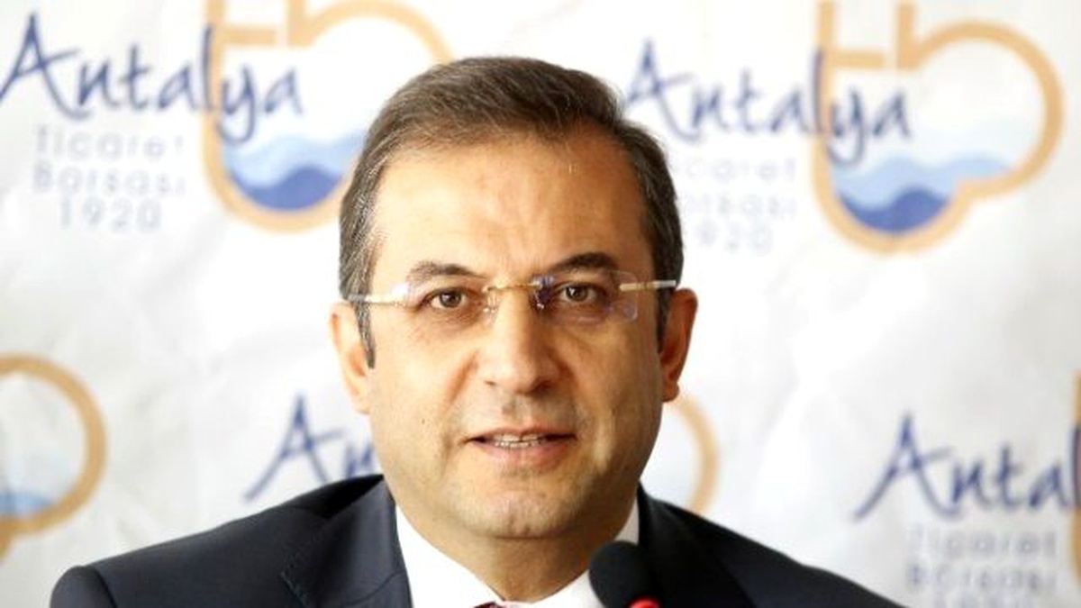 Vali Türker\'den Rus Krizine Çözüm Önerisi