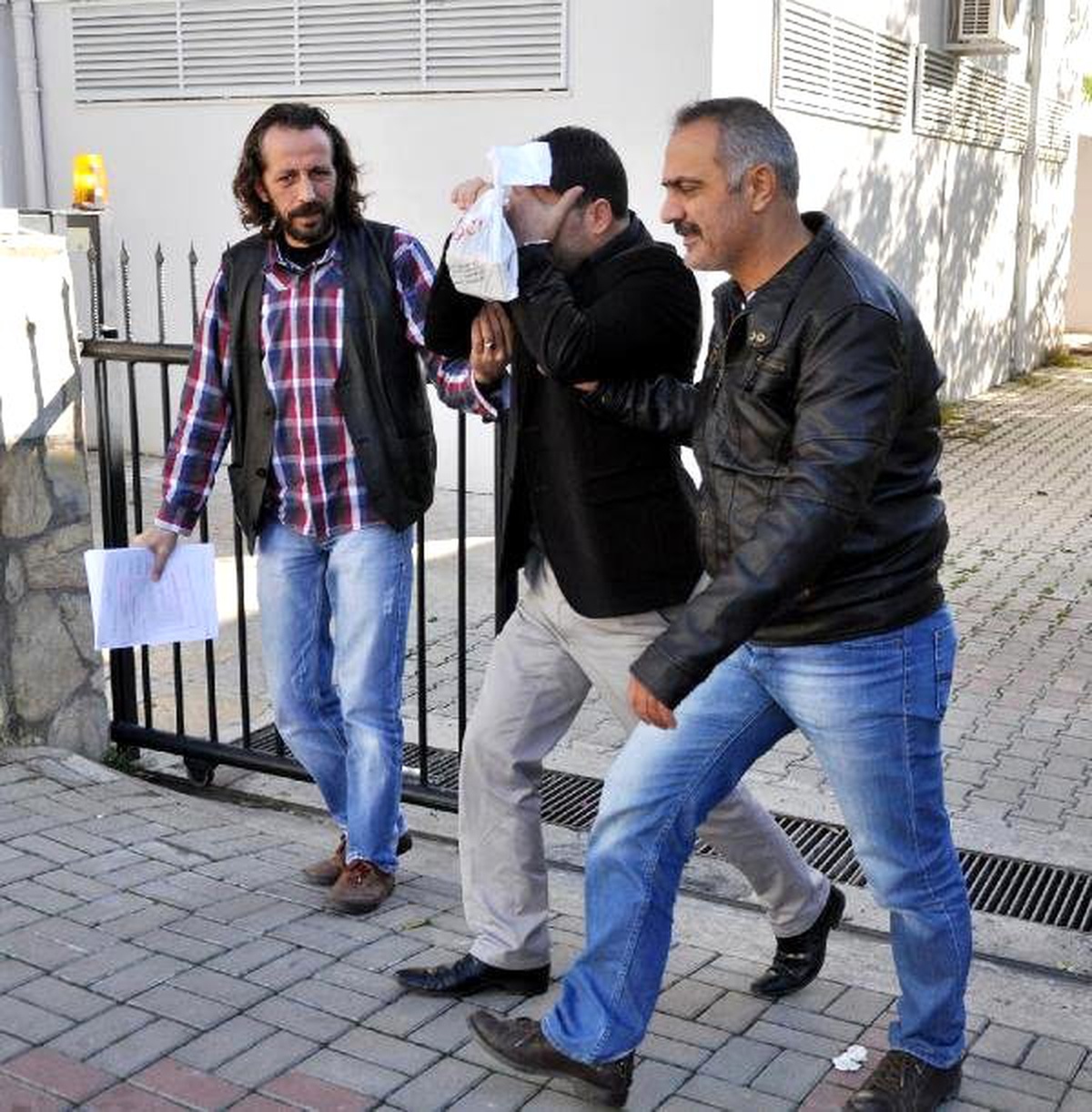 8 Yıldır Kırmızı Bültenle Aranan Sırp, Alanya\'da Yakalandı