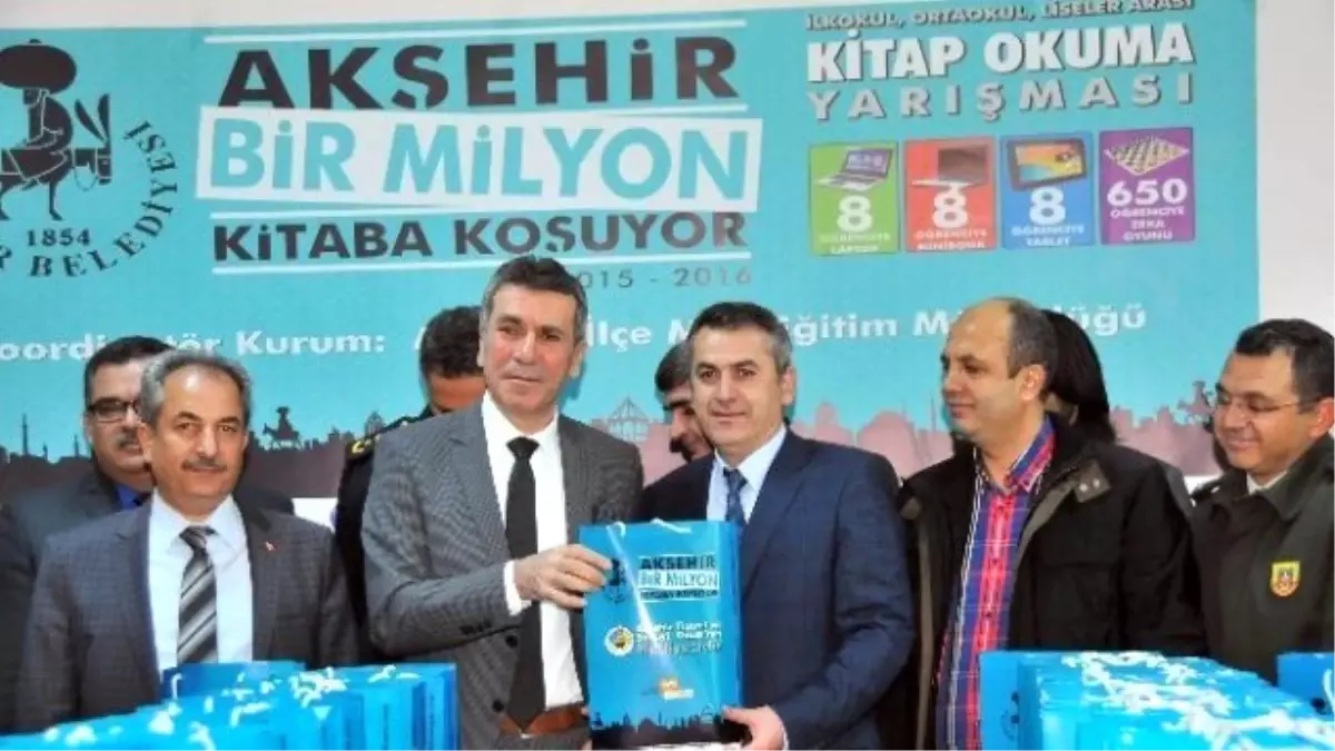 Akşehir Ticaret Odası\'ndan Kitap Kampanyası\'na Destek