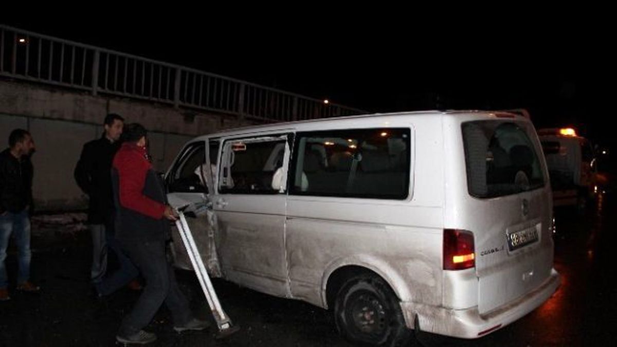 Bu Minibüsten Sağ Çıktı