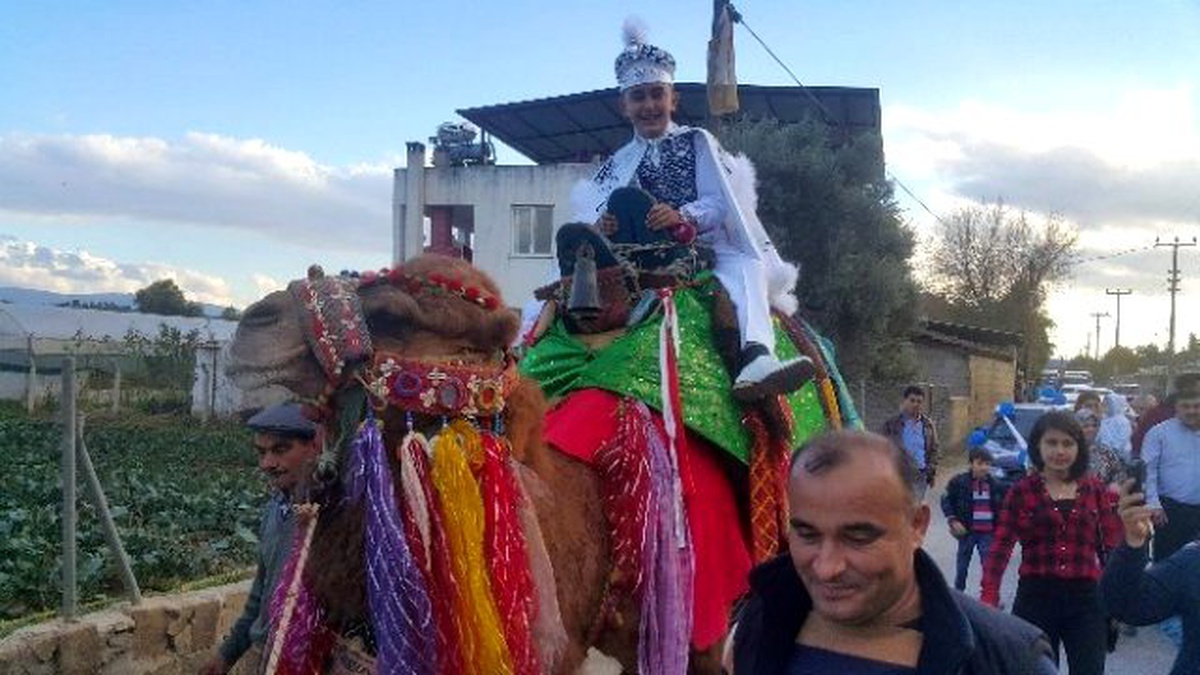 Develer Kültür Hizmeti Vermeye Başladı