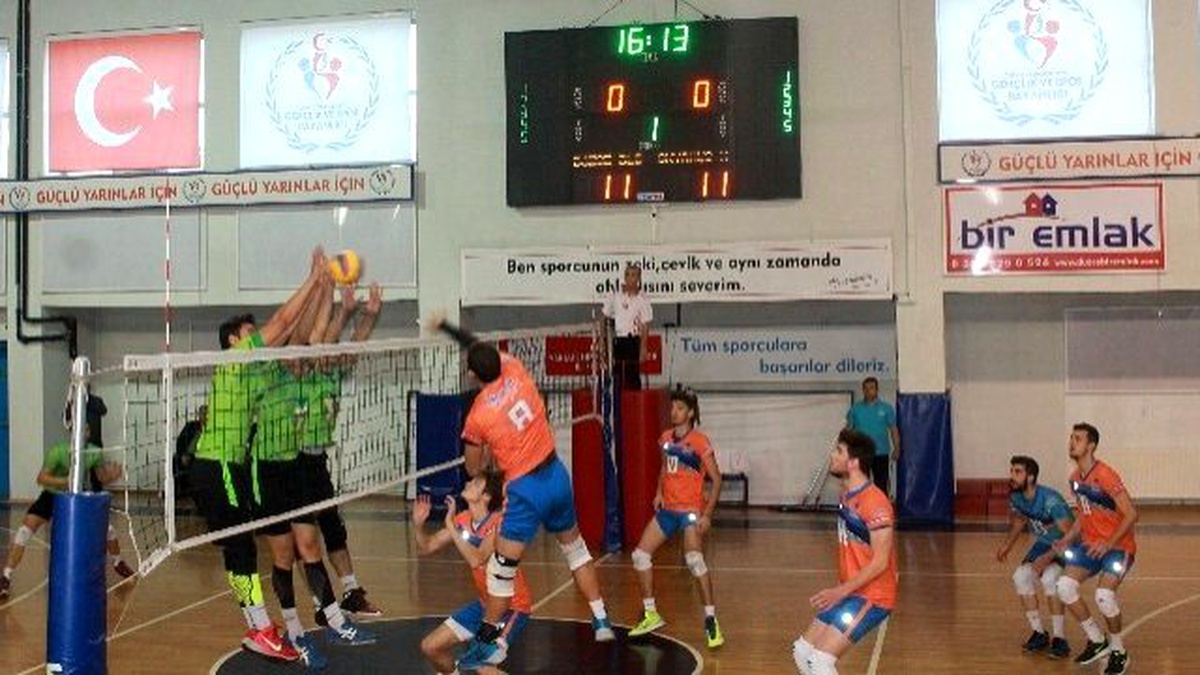 Düzce Belediyespor Voleybol Takımı Bursa\'ya Bileniyor