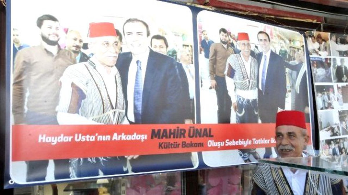 Hemşehrisi Bakan Olunca Bedava Tatlı Dağıttı