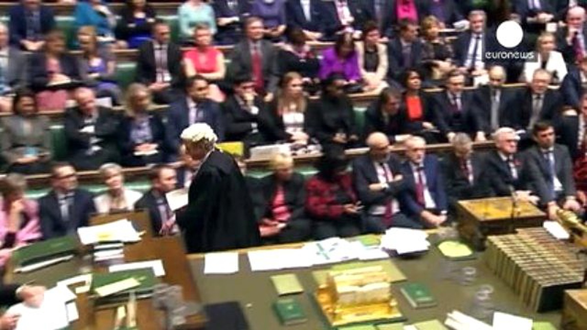 İngiltere Parlamentosu Cameron Hükümetine Suriye\'de Işid Hedeflerini Vurma Yetkisi Veren...