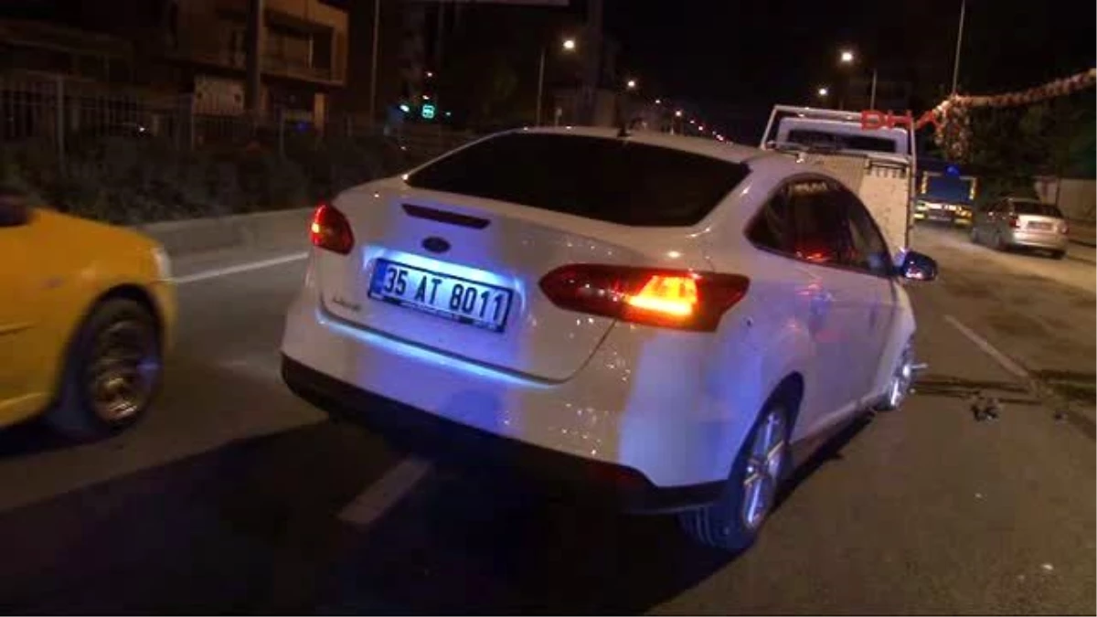 İzmir- İki Otomobil Çarpıştı, 1 Ölü