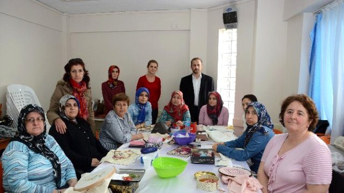 İzmit Belediyesi\'nden 576. Mahalle Gezisi