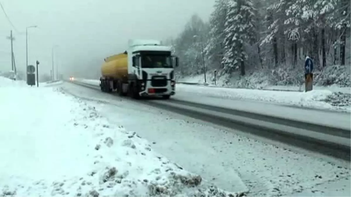 Kar Kalınlığı 30 Santimetreye Ulaştı