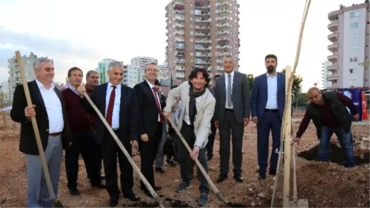 Mersin Barosu, Mezitli Belediyesi\'nin Desteğiyle Koruluk Oluşturdu