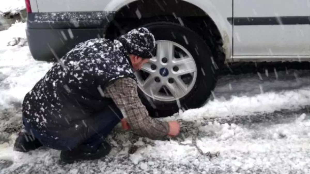 Rize\'de Kar Etkili Oldu, 43 Köy Yolu Ulaşıma Kapandı