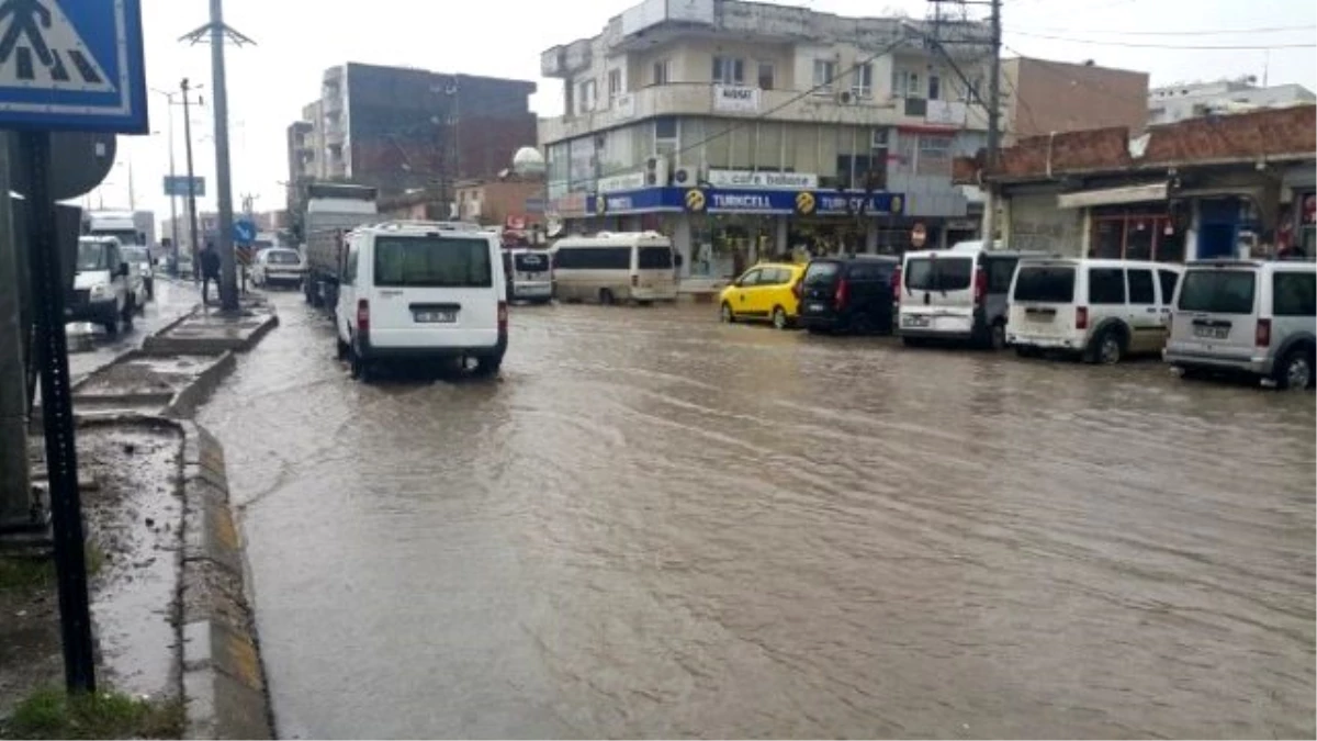 Silopi\'de Vatandaşlardan Gölet Tepkisi