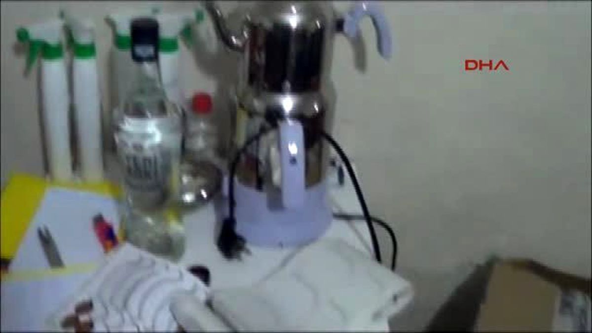Sultangazi\'de Sahte İçki Baskını