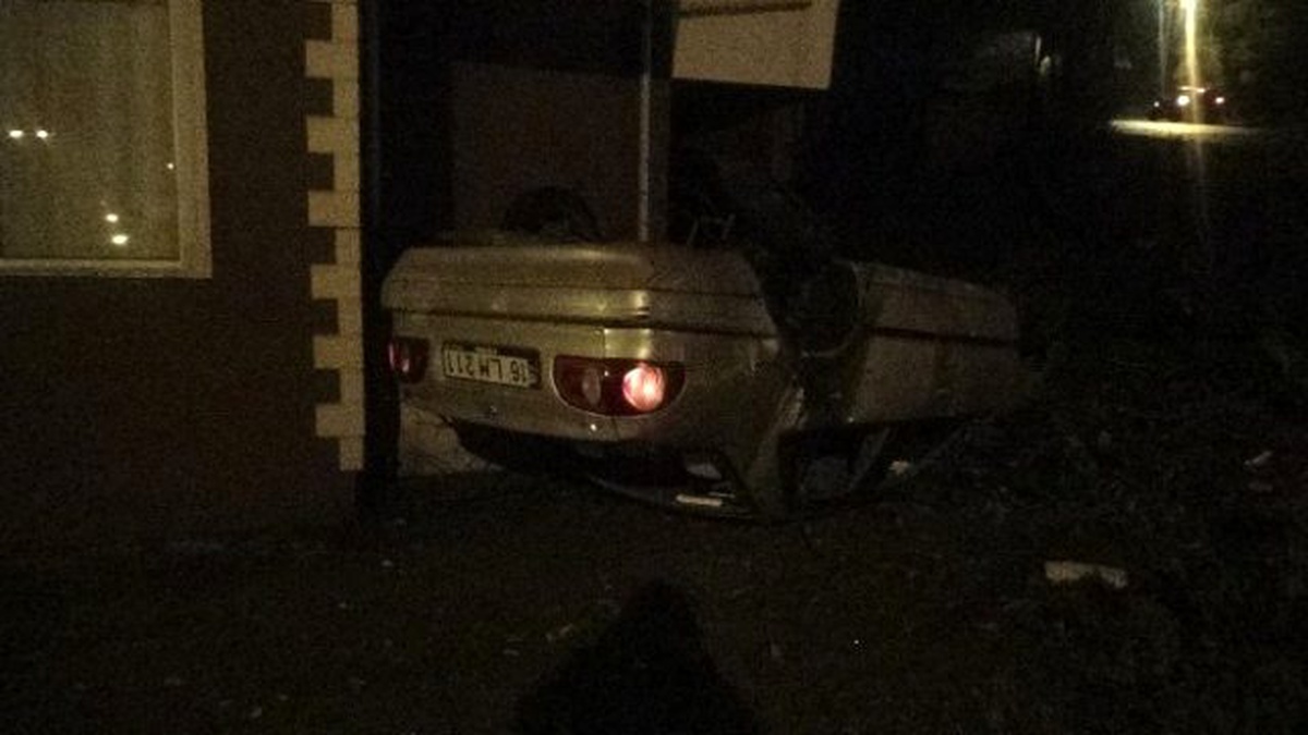 Takla Atan Otomobilden Burnu Bile Kanamadan Çıktı