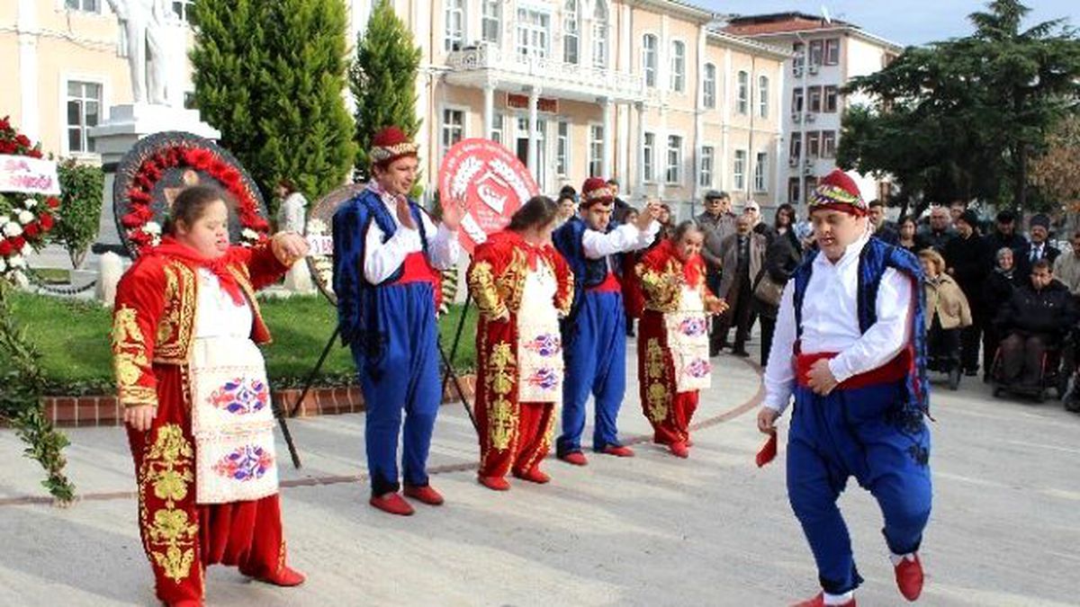 Tekirdağ\'da Engelliler Günü Etkinlikleri