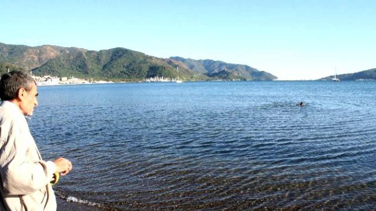 Yurtta Kar Marmaris\'te Bahar