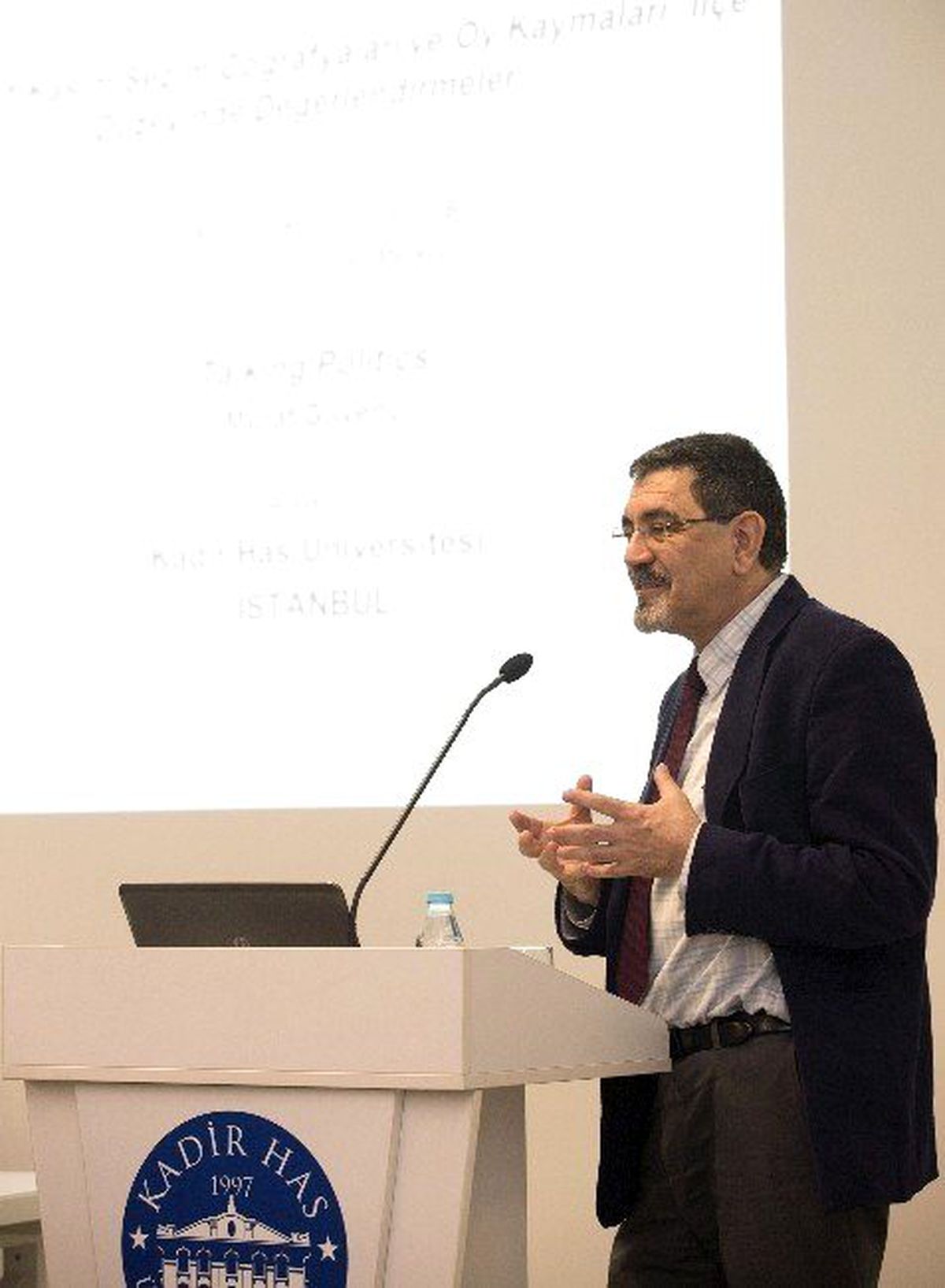 Kadir Has Üniversitesi: AK Parti'nin Kazandığı Oylar MHP ve HDP'den Geldi