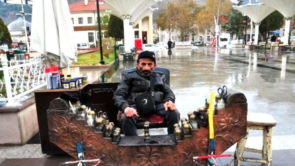 Sahibinden geri alınan engelli aracı Abdullah Gül almış