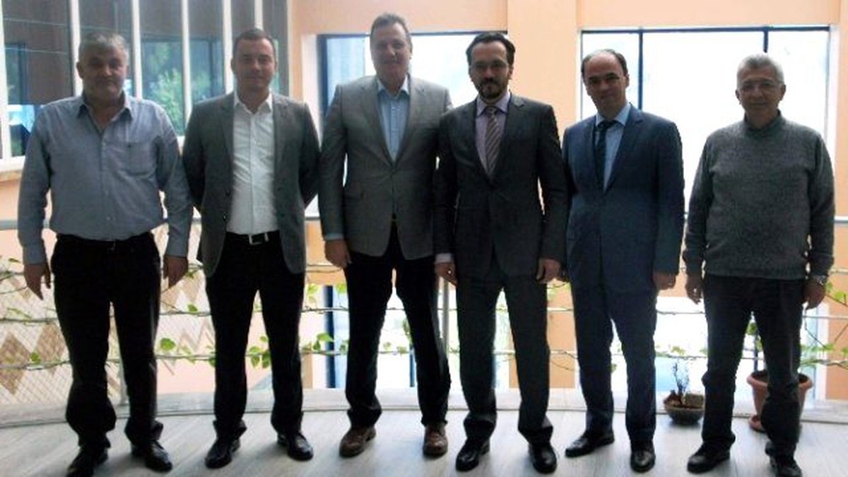 Adü Rektörü Bircan\'den Sanayi Odası ve Borsaya Ziyaret