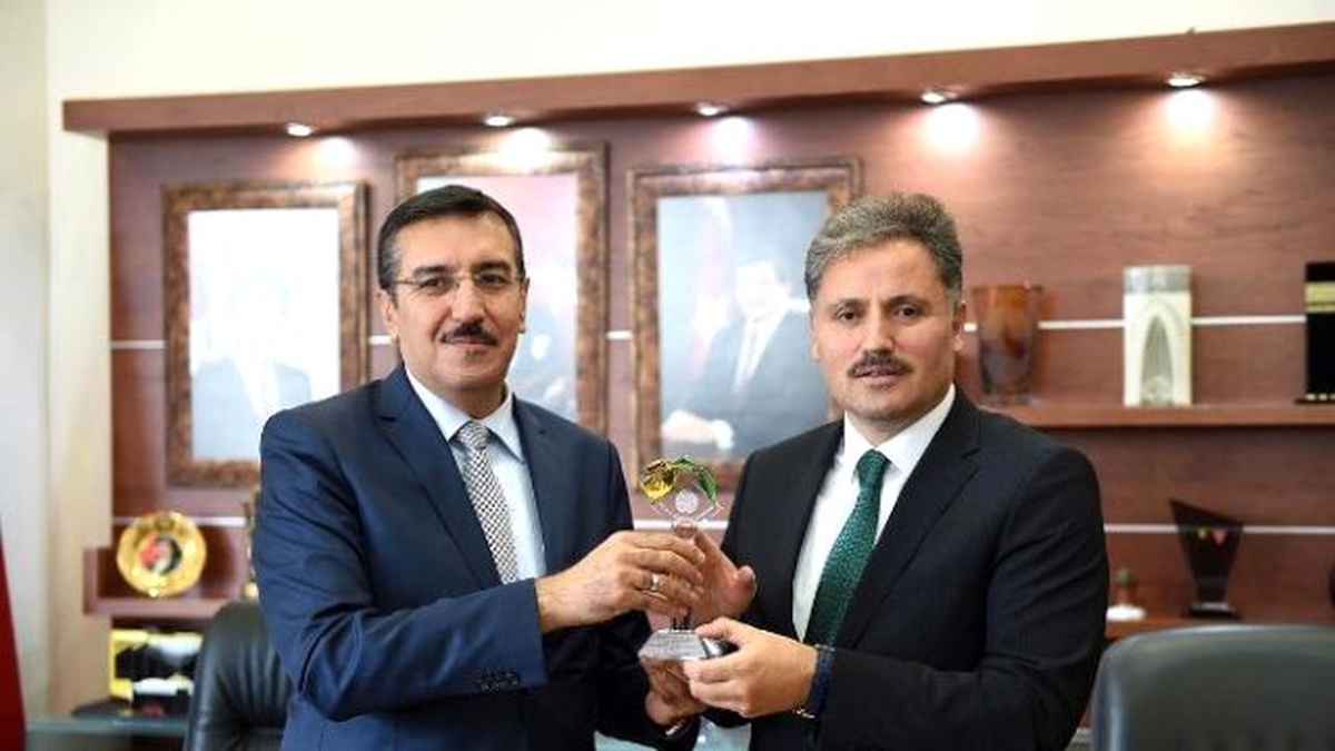 Bakan Bülent Tüfenkci, Başkan Çakır\'ı Ziyaret Etti