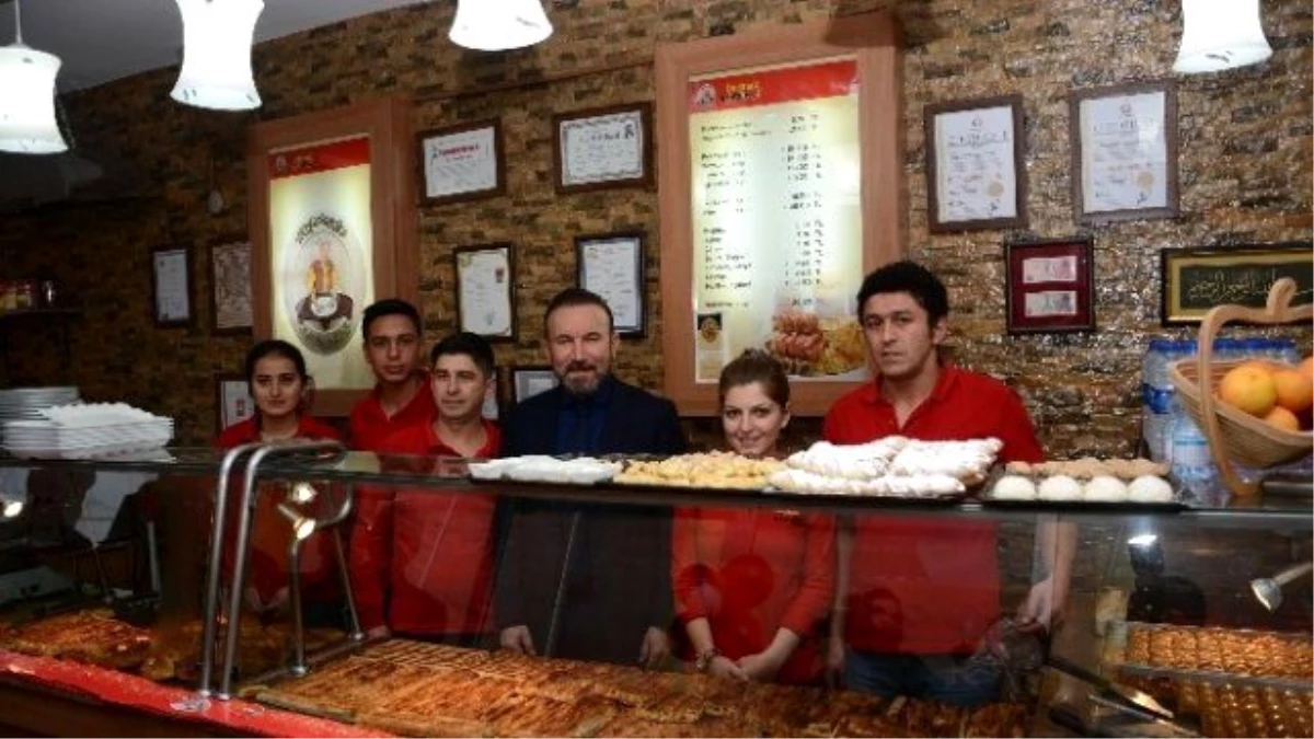 Başkan Doğan, Börekci Cafe Açılışına Katıldı