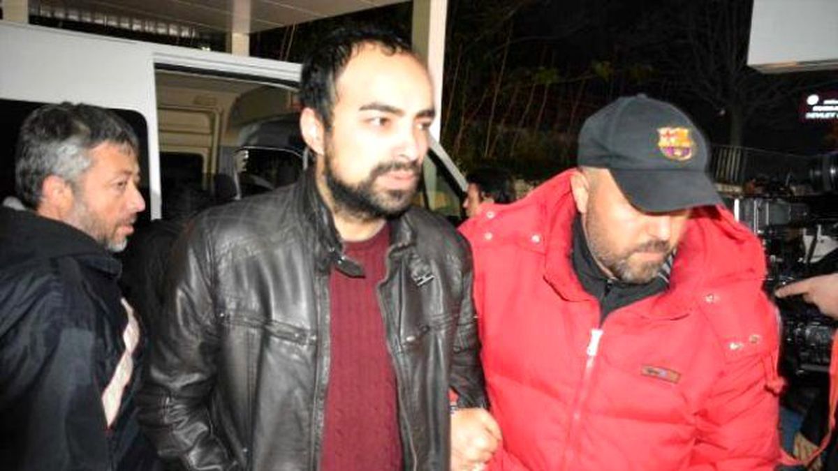 Bursa\'da \'Paralel Yapı\' Operasyonunda Gözaltına Alınanlar Doktor Kontrolünden Geçti