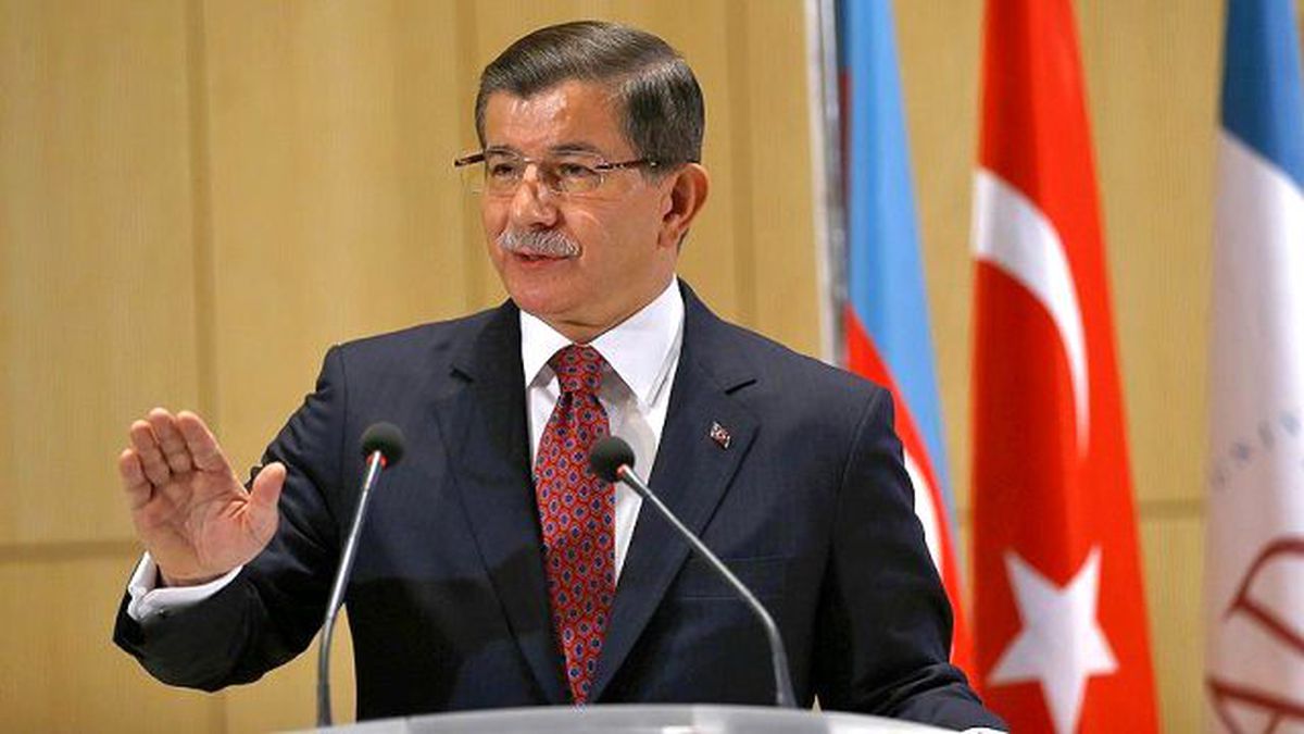 Davutoğlu: Türkmenlerin Bombalandığına Şahit Olduk, Özür Dilemeyiz
