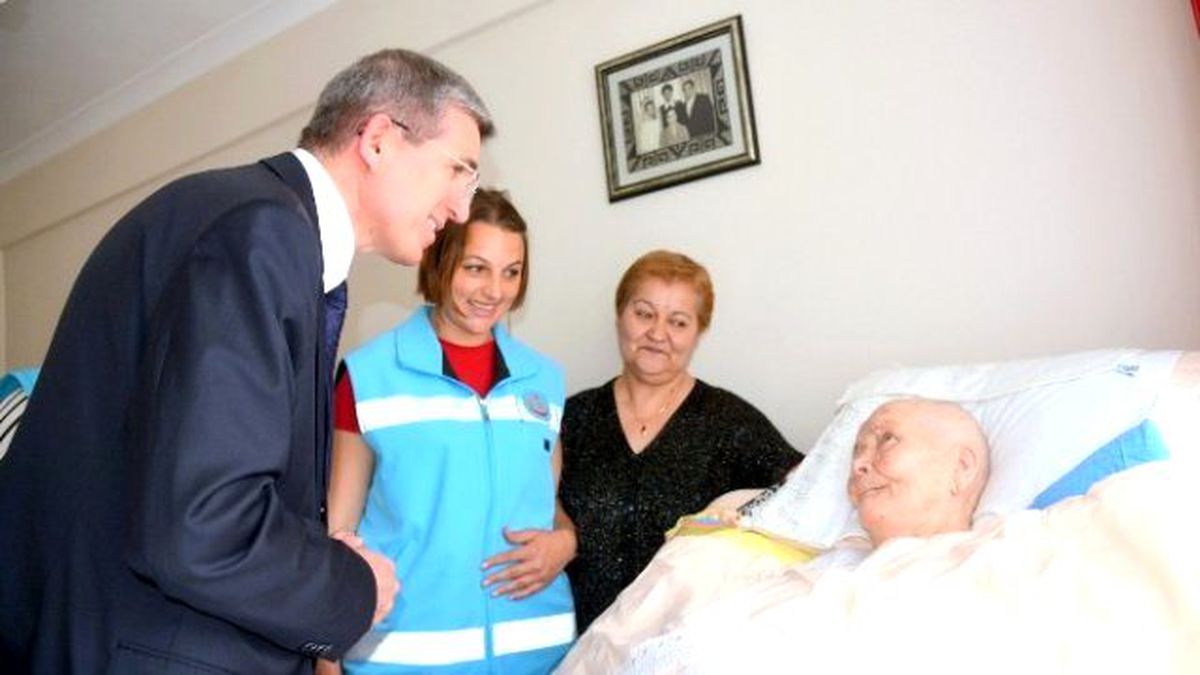 Evde Yalnız Değilsiniz"