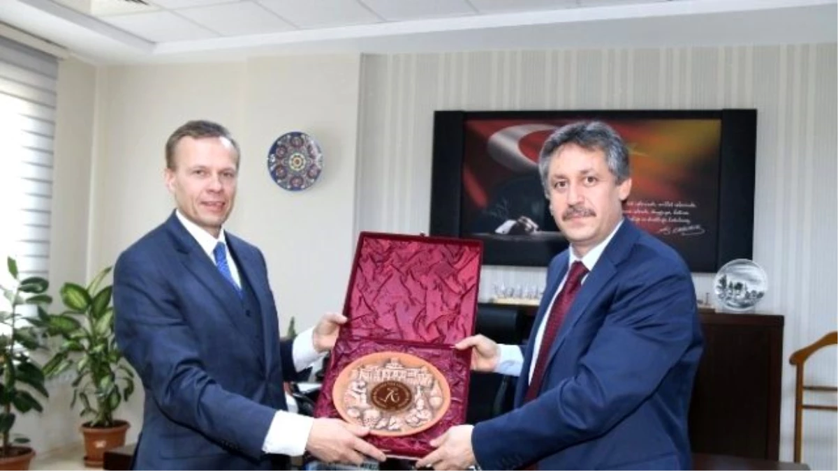 Litvanya Cumhuriyeti Ankara Büyükelçisi Audrius Brüzga\'dan Nehü\'ye Ziyaret
