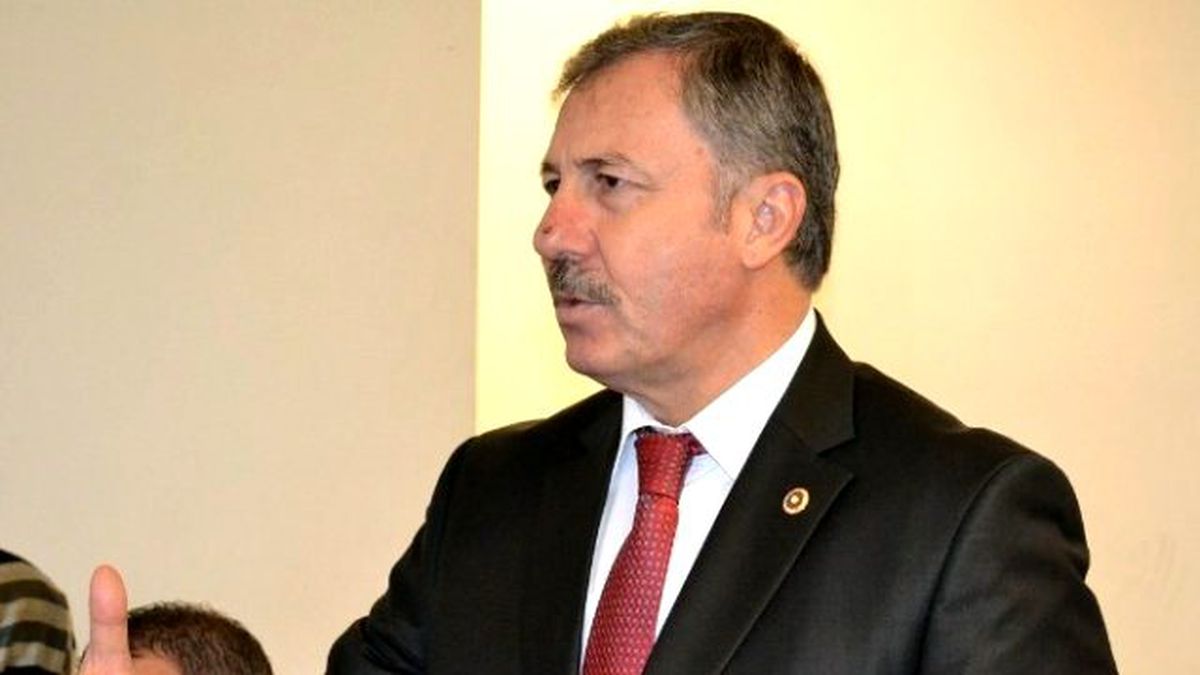 Özdağ: "İçimizdeki Rusçular Orak Çekice Hasretle Baktı"