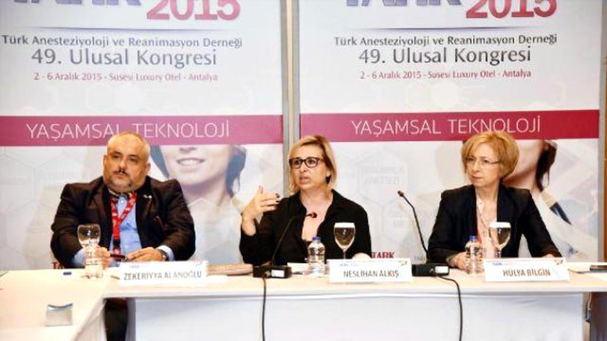 Anestezistler: Pamuk İpliğini Tutan Kişiyiz