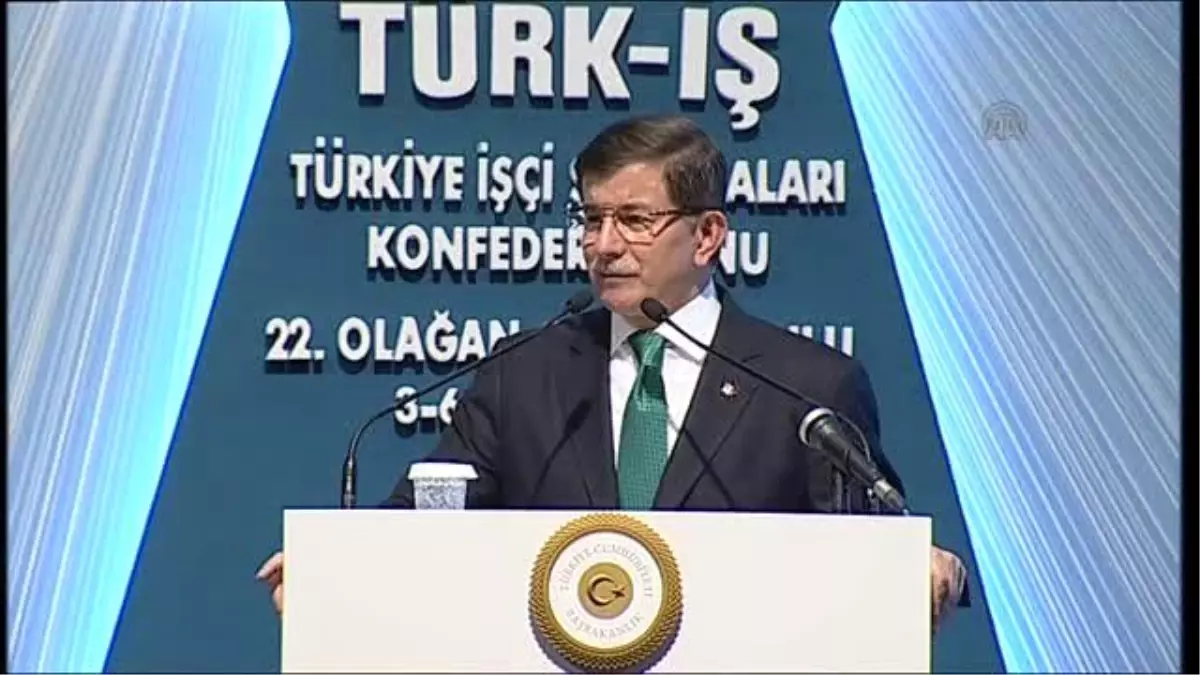 Davutoğlu - Musul\'da Türk Askerinin Nöbet Değişimi